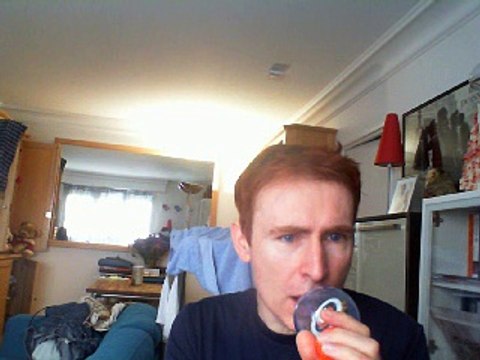 Wiwi égratigne Corsica de Patrick Fiori & Patrick Bruel