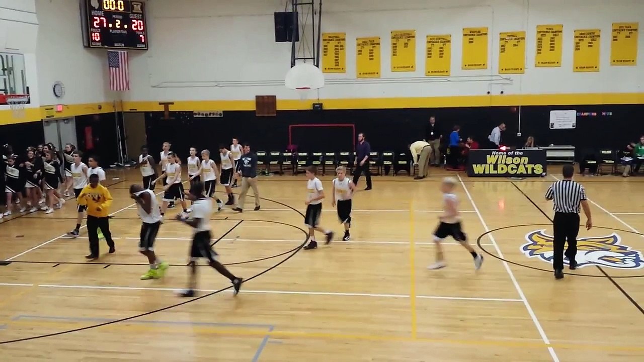 Wilson Middle School cheerleaders half time dec 17