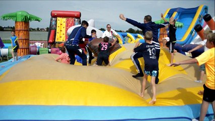 Séance jeux gonflables - Stage Été 2016