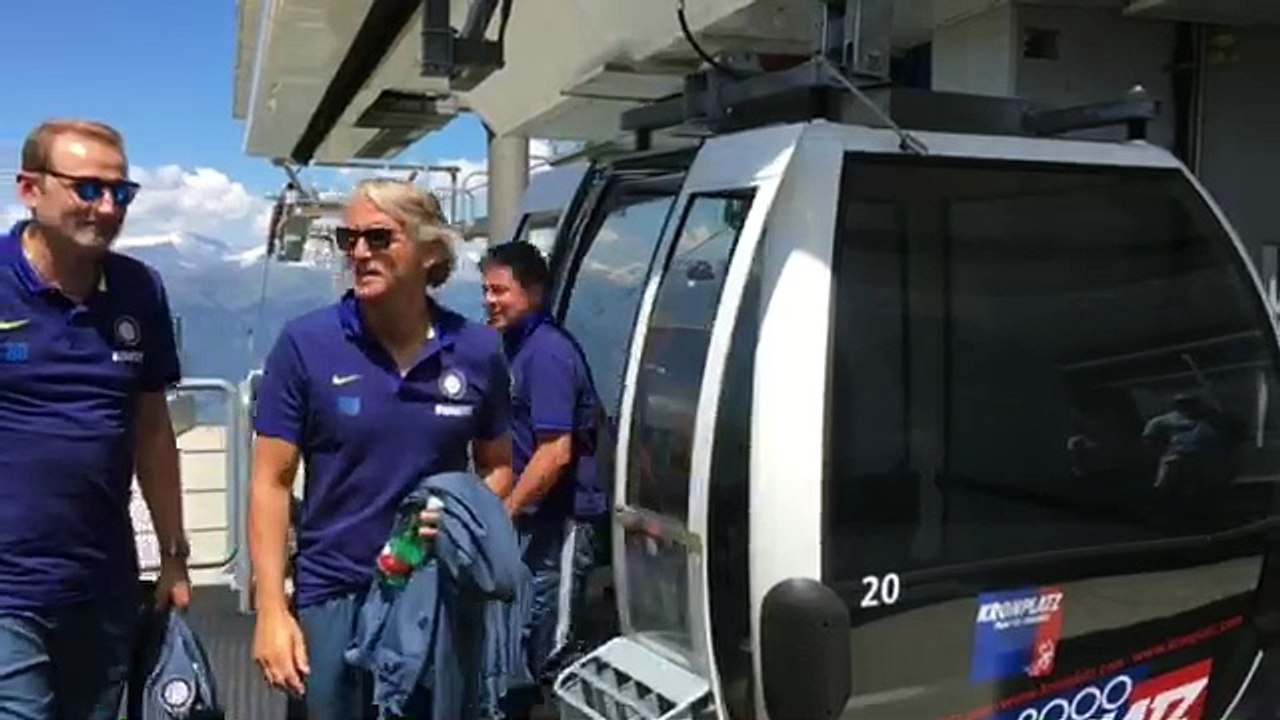 Inter, la squadra a pranzo in altura