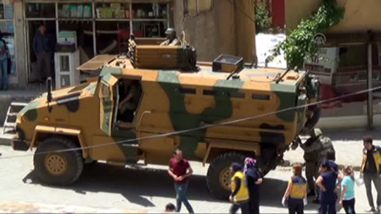 Şemdinli'de Terör Saldırısında 4 Asker Şehit Düştü, Bir Asker Yaralandı