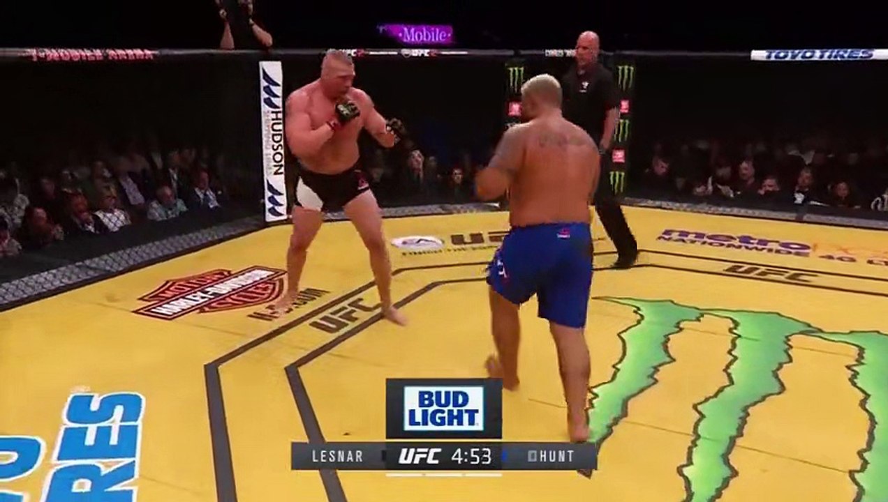 UFC 200- Brock Lesnar vs Mark Hunt match part 2