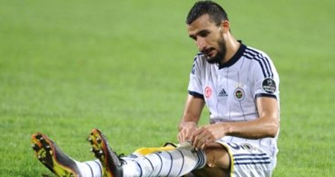 Fenerbahçe'de Mehmet Topal, 2 Hafta Sahalardan Uzak Kalacak