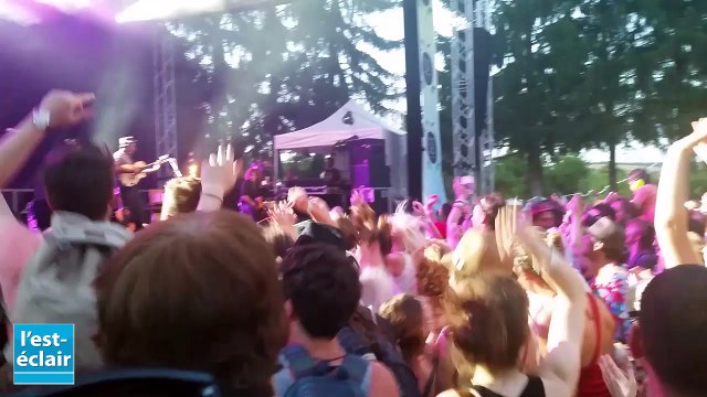 La Rue Ketanou au festival en Othe