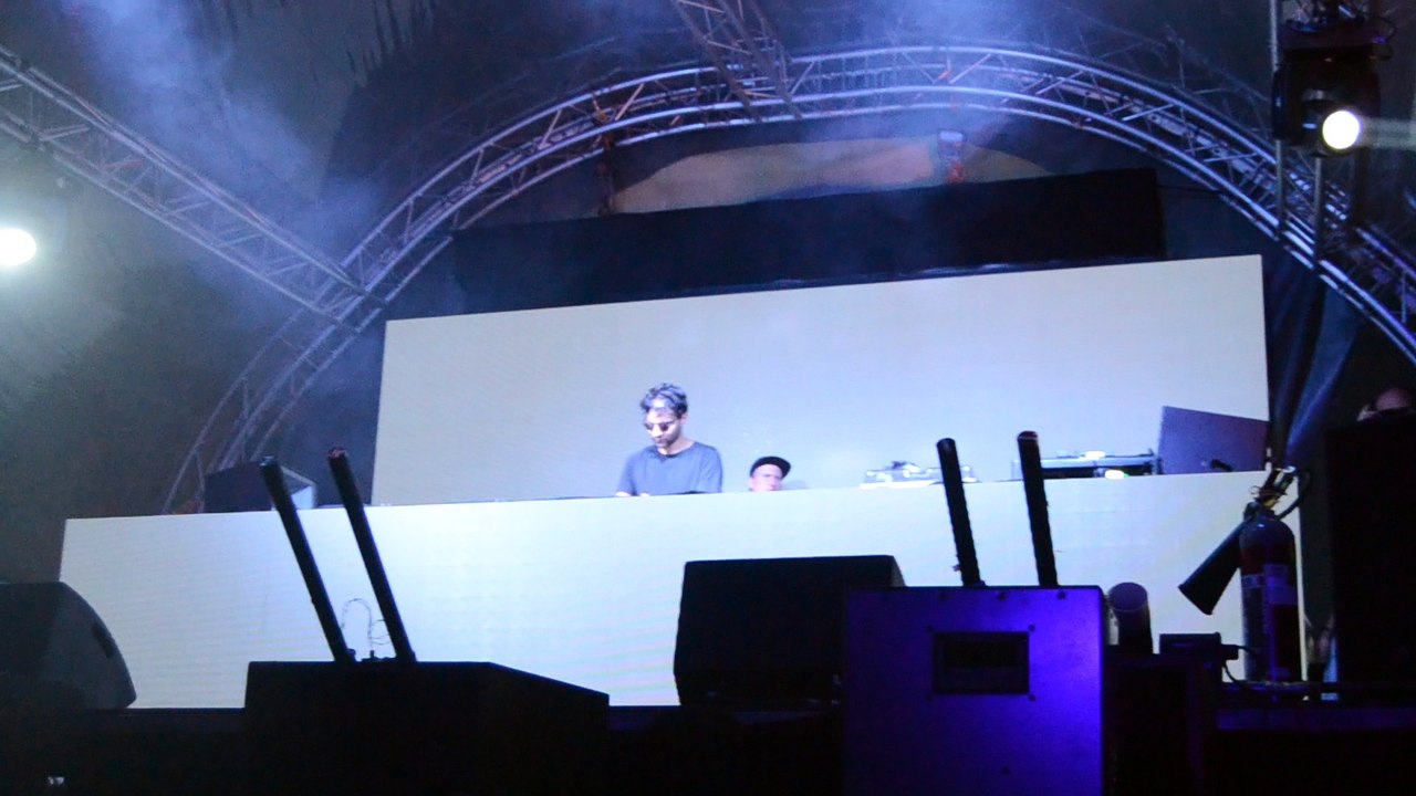 R3hab a mis le feu au So W'Happy