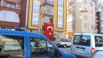 Kütahya Tavşanlı'daki Şehit Uzman Çavuşun Baba Evine Ateş Düştü