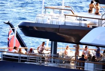 Suudi Kraliyet Ailesi, Bodrum'da Mankenlerle Gününü Gün Ediyor