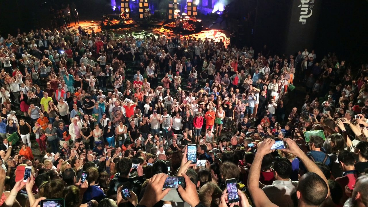 Zazie dans la foule