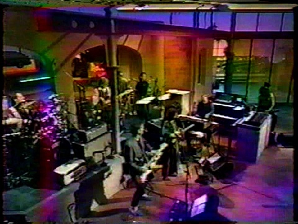 Slash on David Letterman  - 5/10/94