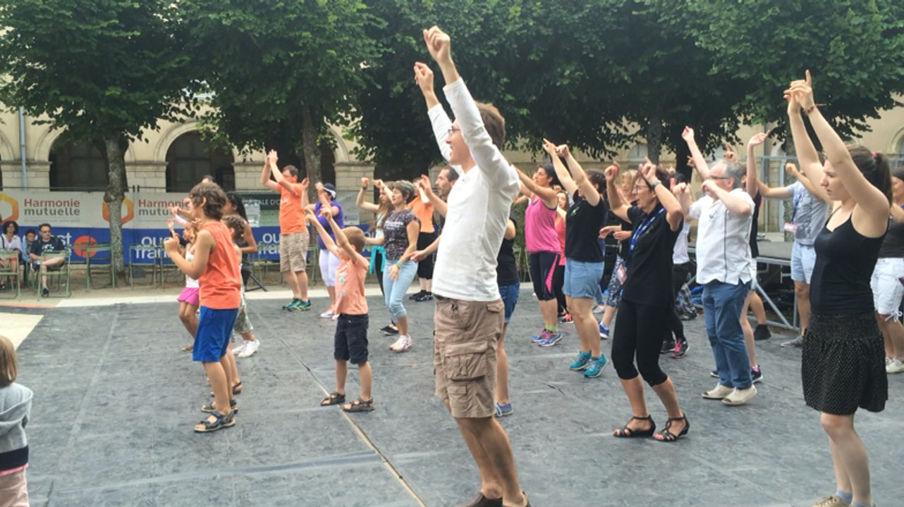 Zumba au festival des Folklores du monde