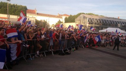 La Marseillaise de la fan zone d'Angoulême