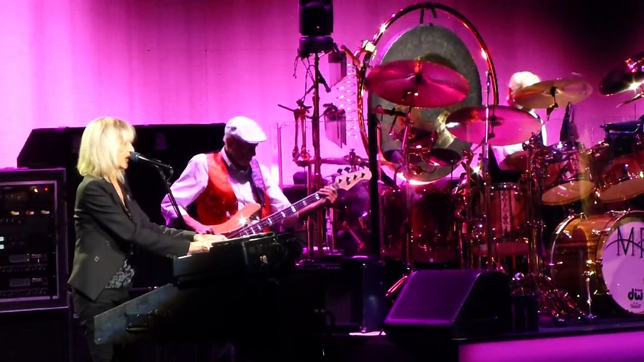 “You Make Loving Fun” Fleetwood Mac@Wells Fargo Center Philadelphia 10/15/14