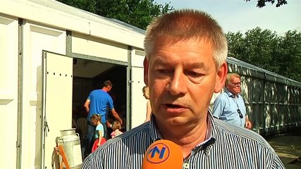 Kerkdiensten Witte Tent bestaan veertig jaar - RTV Noord