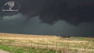 April 26 2009 - Multi Vortex Tornado near Crawford Oklahoma