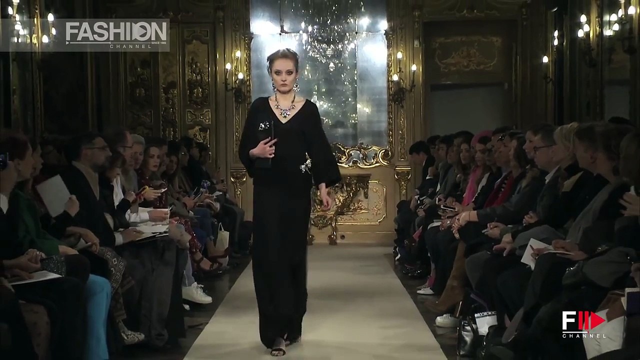 LES COPAINS Milan Fashion Week Fall 2015 by Fashion Channel