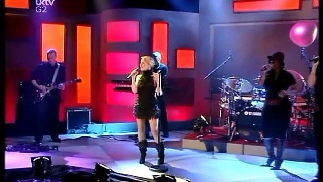 Kylie Minogue - Come Into My World (Live Jonathan Ross Show 01-11-2002) HD