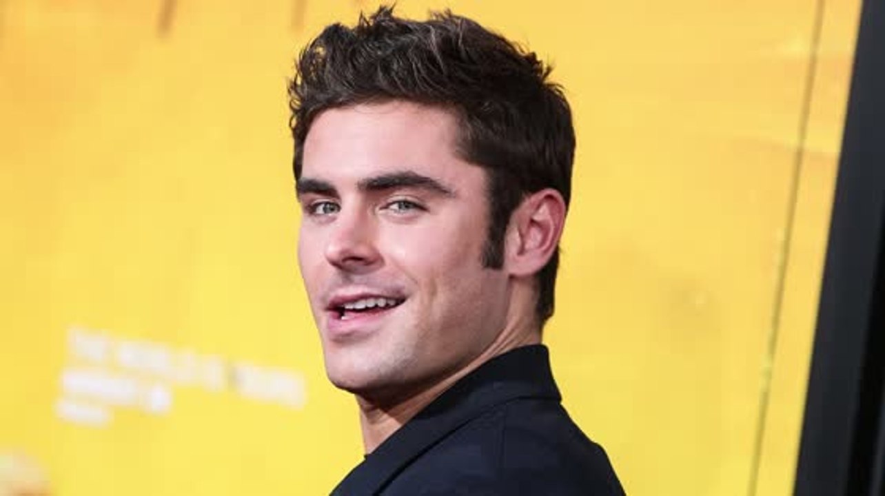 Zac Efron behauptet ein Nerd zu sein