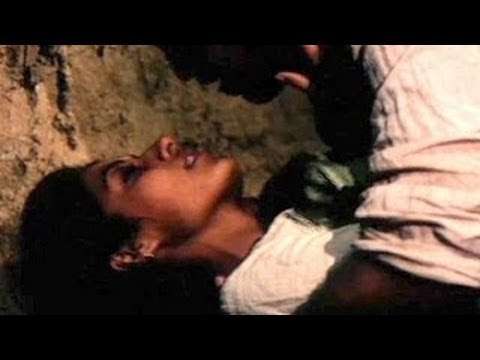 Hot Chitrangada Singh Intimate scene | Hazaaron Khwaishein Aisi | Bollywood Movie