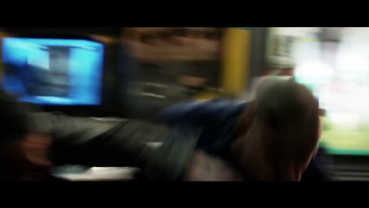 JASON BOURNE 5 TRAILER # 2 (Sneak Peek 1 - 4)