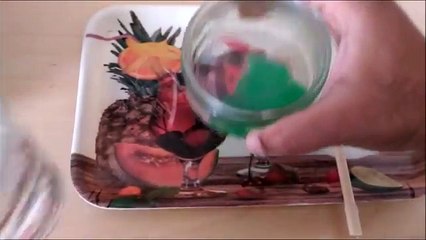 MAKING SLIME WITH WATER DETERGENT GEL AND CORNFLOUR