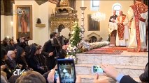 (6) Le Pape François visite la cathédrale apostolique d-Etchmiadzin