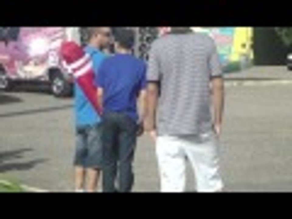 Voceteo q duele al oido