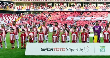 Antalyaspor, 1.8 Milyon TL'lik Borcu Ödemezse Puan Silme Cezası Alacak