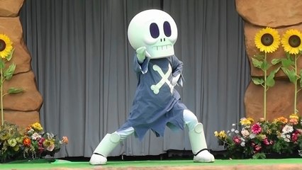 Horrorman of song "Horror Man Mecha click Chacha" Anpanman of song and dance