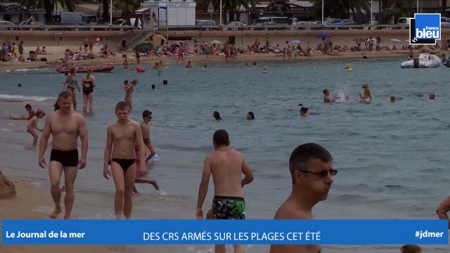 Dernier vol du Super Etendard au-dessus de la base de Landivisiau