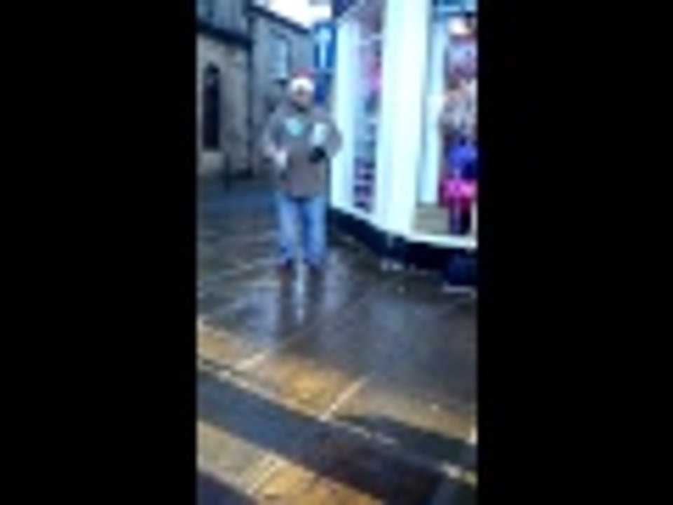 Big Issue Song and Dance