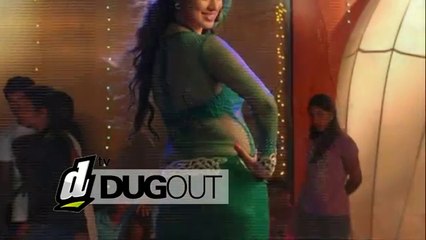 చిరాకు వచ్చి హీరోయిన్ కి లిప్ లాక్ ఇచ్చిన డైరెక్టర్. _ Director gave Lip-lock to Heroine