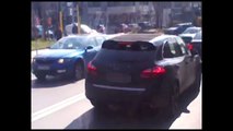 Porsche driver vs rear windscreen wiper // Шофьор на Порше срещу задна чистачка