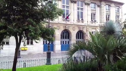 La Mairie du XIIIème arrondissement (Paris, Place d'Italie)