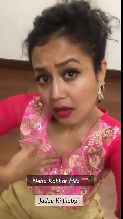 Neha Kakkar    Best Bollywood Selfie Mashup    Sunny Sunny, Aao Raja & More