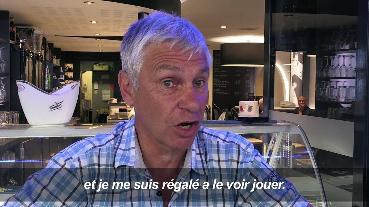 Macon pleure la défaite de la France et de son...
