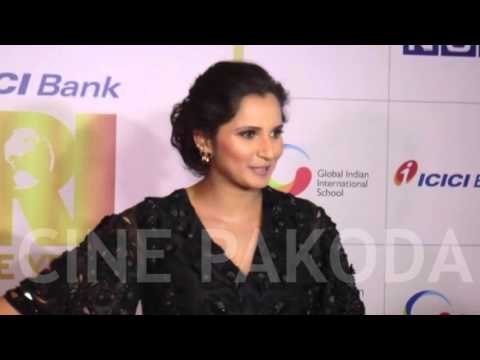 NRI Of The Year Awards 2016 - Red Carpet | Sania Mirza & Aishwarya Rai Bachchan | CinePakoda