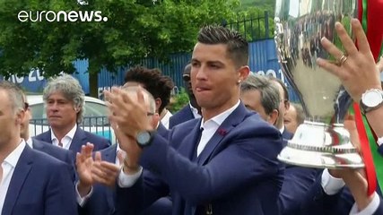 La selección de Portugal regresa a casa con su primera Eurocopa