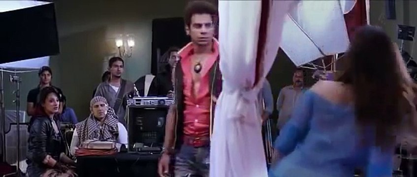 Sunny leone HOT performance in Ragini MMS 2