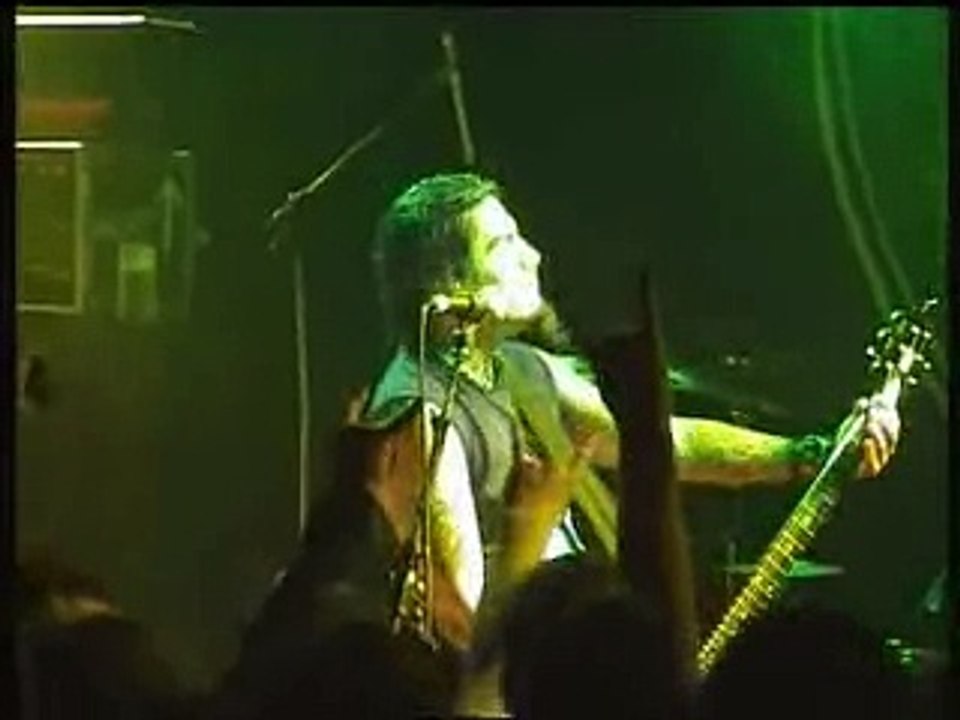 Ten Ton Hammer - 17 Roots bloody roots (Sepultura cover)