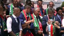 Portugal feiert seine Fußball-Helden