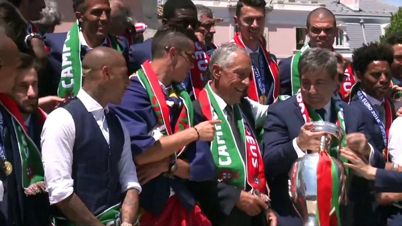 Portugal feiert seine Fußball-Helden