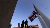 Keskin Nişancı Saldırısında Hayatını Kaybeden Polisler Dallas'ta Anıldı