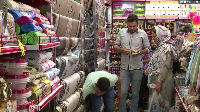 Désillusion en Iran, un an après l'accord nucléaire