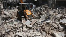 Shortages in rebel-held areas of Aleppo as regime severs key supply route