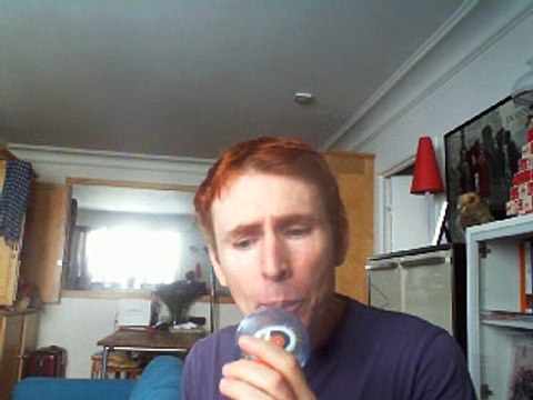 Wiwi égratigne until de Sting