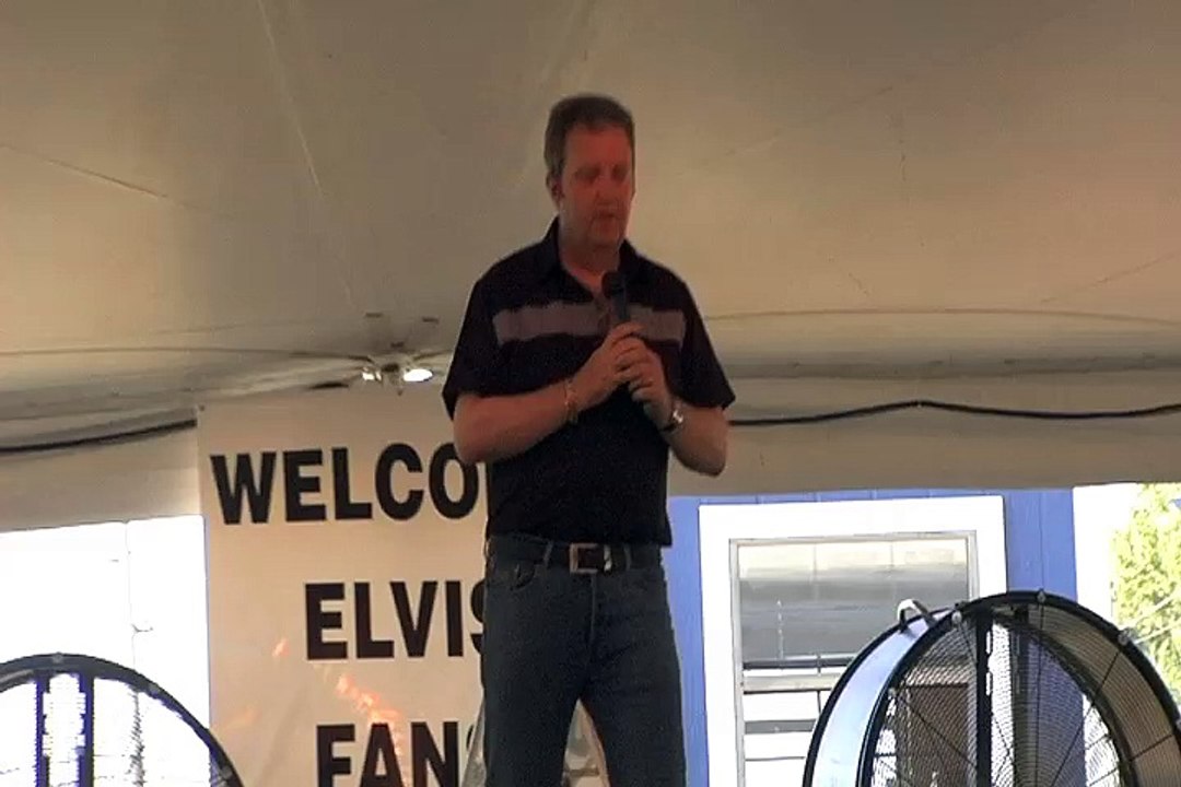 Colin Paul sings 'If I'm A Fool For Loving You' Elvis Week 2010