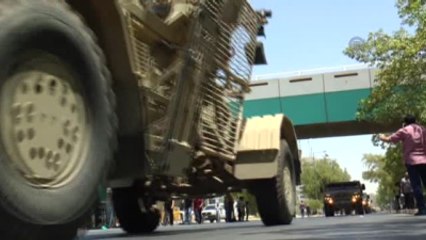 Bağdat'ta Askeri Geçit Töreni