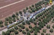 İtalya'da İki Tren Kafa Kafaya Çarpıştı: En Az 10 Ölü