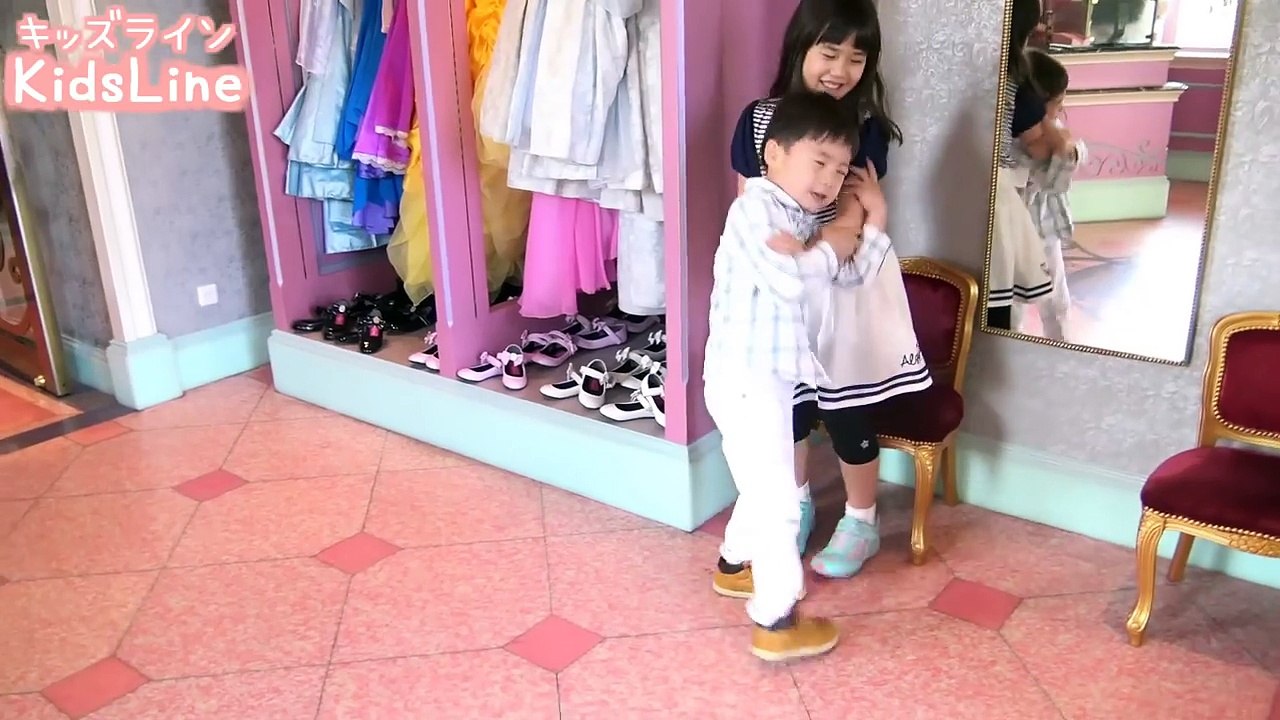 frozen elsa Bibbidi Bobbidi Boutique ビビディ バビディ ブティック アナと雪の女王 エルサ ディズニー おでかけ
