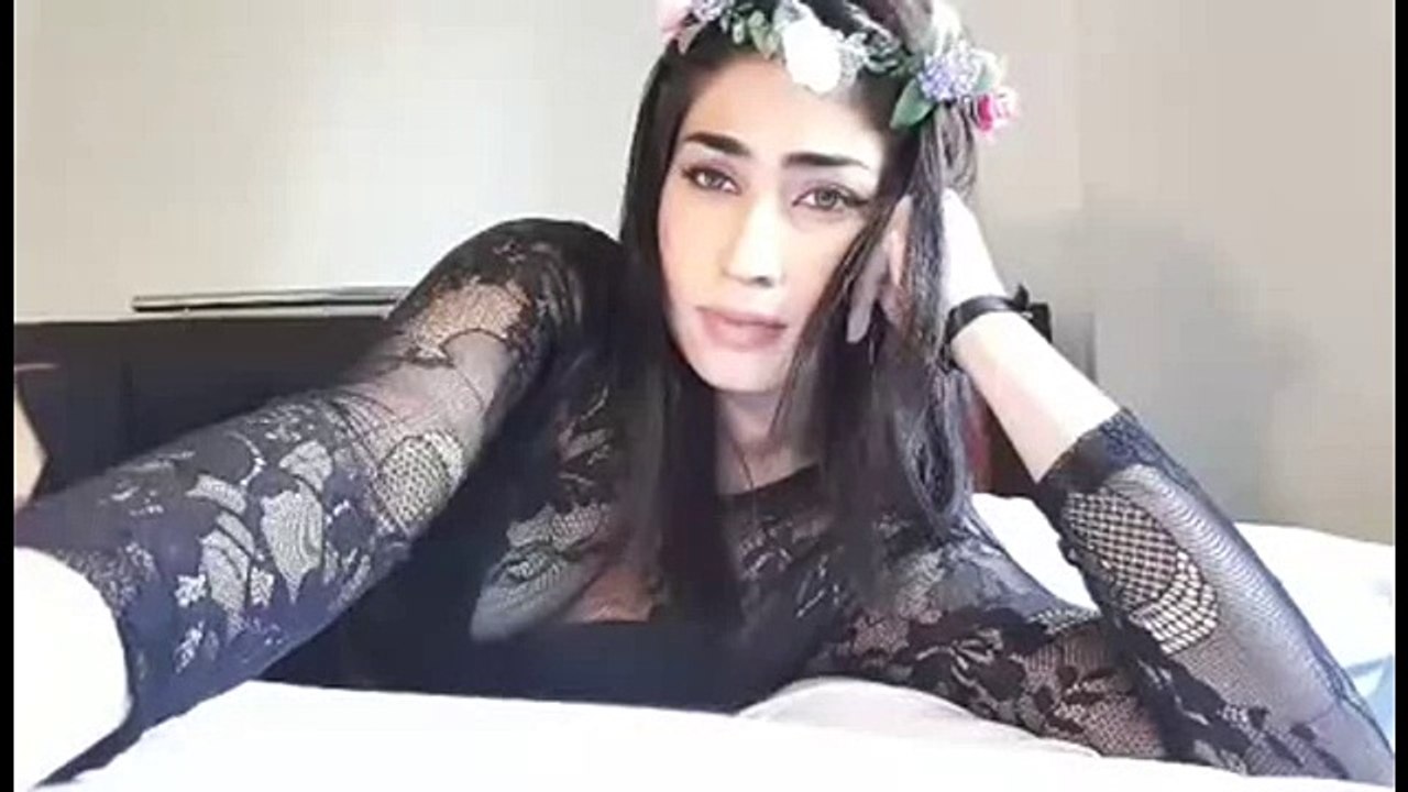 Qandeel Baloch message for IPL shahrukh khan team Kolkata Knight Riders